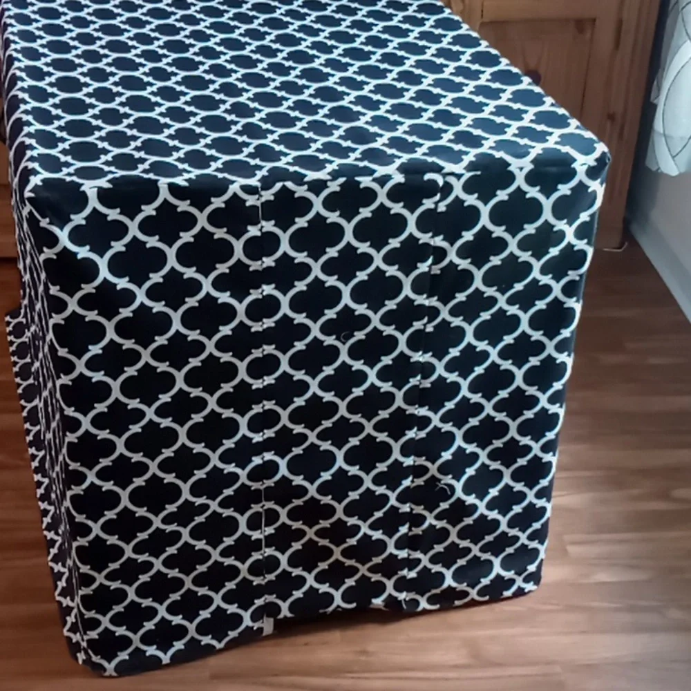 Homemade Black and White Waverly Geometric Dog Crate Cover Fits Crate 43x30